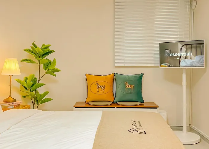 The Gangnam Coex Hanti Station 5 Minutes! 3queen Bed