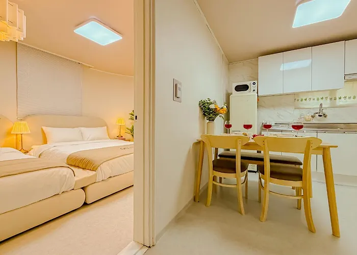Villa The Gangnam Coex Hanti Station 5 Minutes! 3queen Bed *